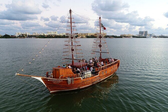 Enjoy The Spanish Galeon with a Romantic Night Dinner in Cancun - Should you book the Spanish Galleon Romantic Dinner in Cancun?