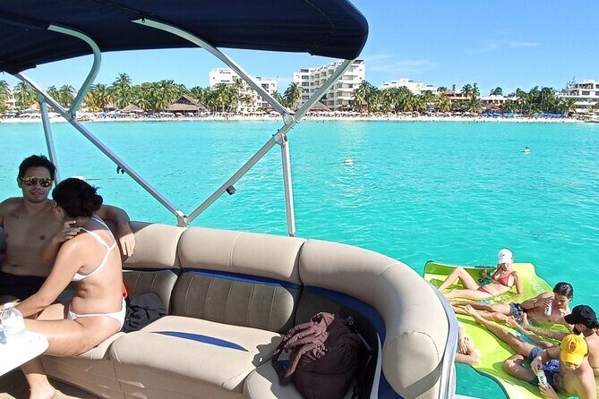 Entertainments and Celebrations in Cancun and Isla Mujeres - Captains, cruising, and the best photo moments