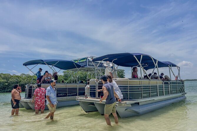Entertainments and Celebrations in Cancun and Isla Mujeres - Who should book this Cancun party cruiser?