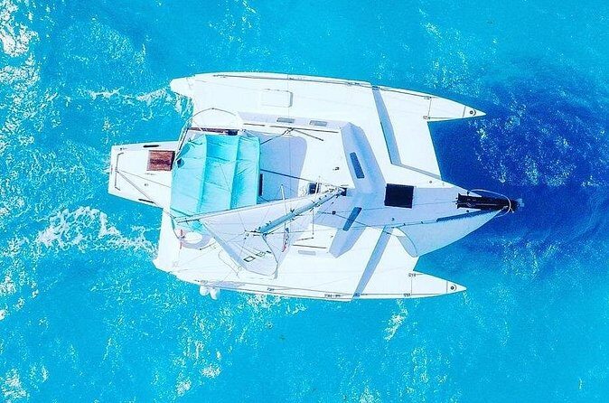 Exciting Catamaran Tour to Isla Mujeres, from Cancún! - Isla Mujeres Free Time: Photos, Shops, and Staying Organized