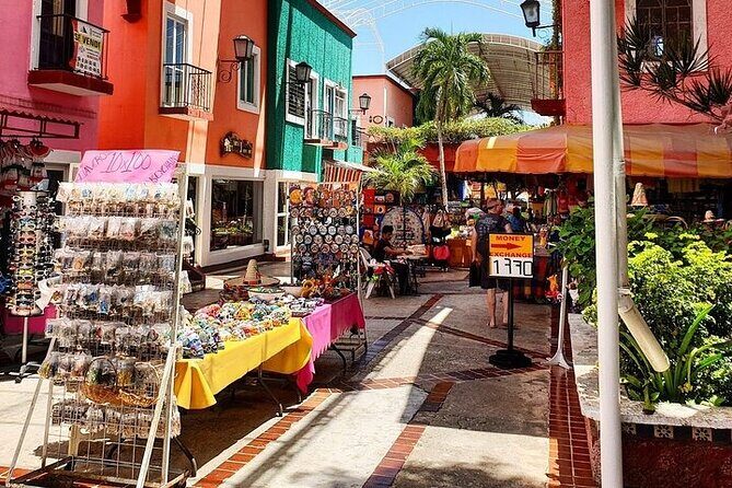 Explore Cancun City Tour! Round Bus transportation - Value for money: what you get included versus what you’ll pay for