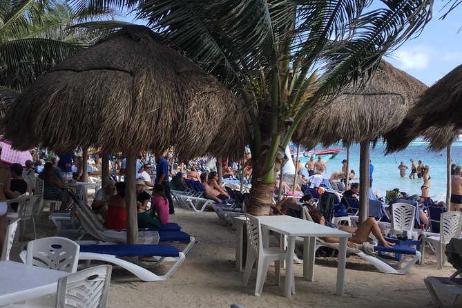 FACILITIES BEACH CLUB For A Day At The Beach At Los Arrecifes Restaurant. - Group size and English-friendly check-in