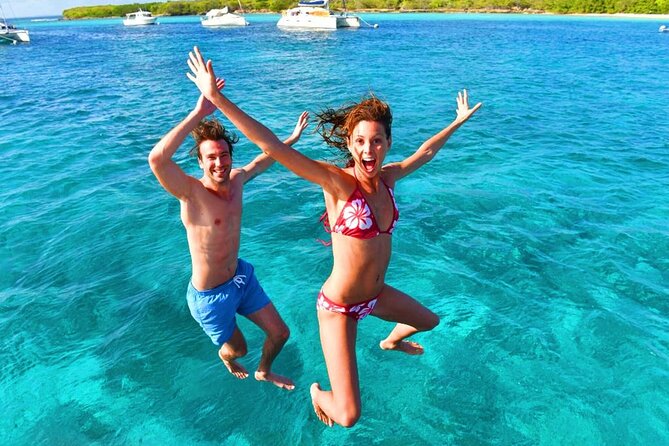 Fantastic Day Isla Mujeres Unlimited Catamaran from Riviera Maya - Isla Mujeres Downtown: Shopping With Only 45 Minutes