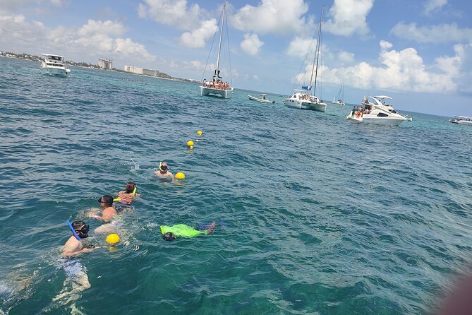Fantastic Day Isla Mujeres Unlimited Catamaran from Riviera Maya - Boat Comfort, Group Size, and Staying Organized