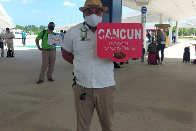 From Cancun Airport To Costa Mujeres (Luxury Transportation) Round Trip - Vehicle and Group Size: What Up to 8 Passengers Means