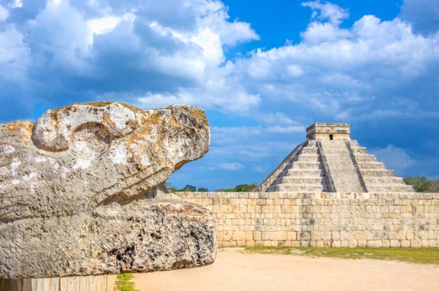 From Cancun: Chichén Itzá, cenote, Valladolid, and Tequila - Cenote Chichikan: where the day turns from heat to cool water