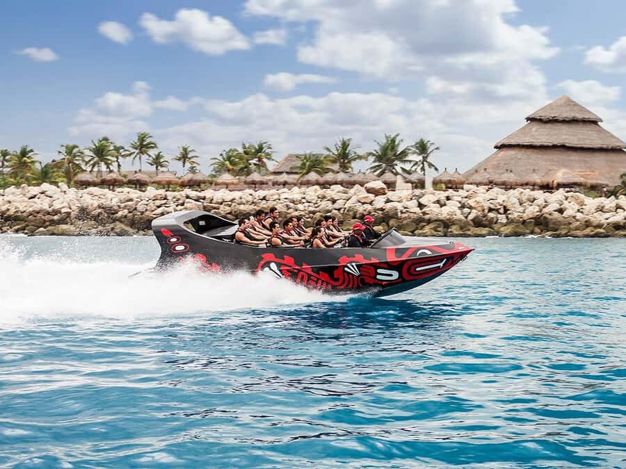 From Cancun: Complete Combo to Xcaret Park! - Aquarium, butterfly garden, and aviary: small stops that round out the day