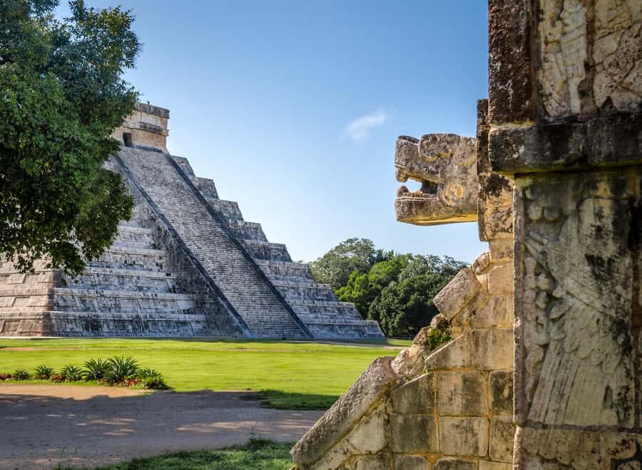 From Cancun: Early access to Chichen Itza - On-Site Free Time and Shopping: Keep It Simple