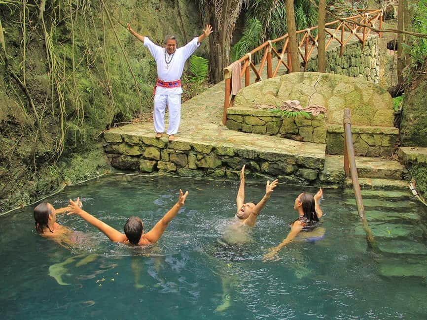 From Playa del Carmen: Xcaret Park All-Inclusive - Food, Timing, and How to Avoid Losing Time Inside the Park