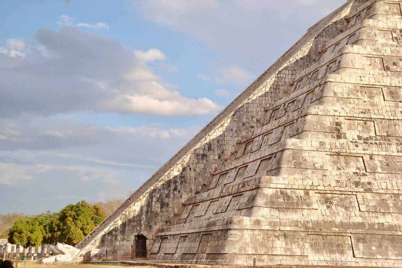From Tulum: Chichén Itzá Tour, Cenote & Valladolid - Yokdzonot Cenote: the cooler reset that still feels cultural