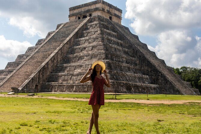 From Tulum to Chichen Itza Cenote and Valladolid with guide - Valladolid in 25 Minutes: A Quick Taste, Not a Full Day