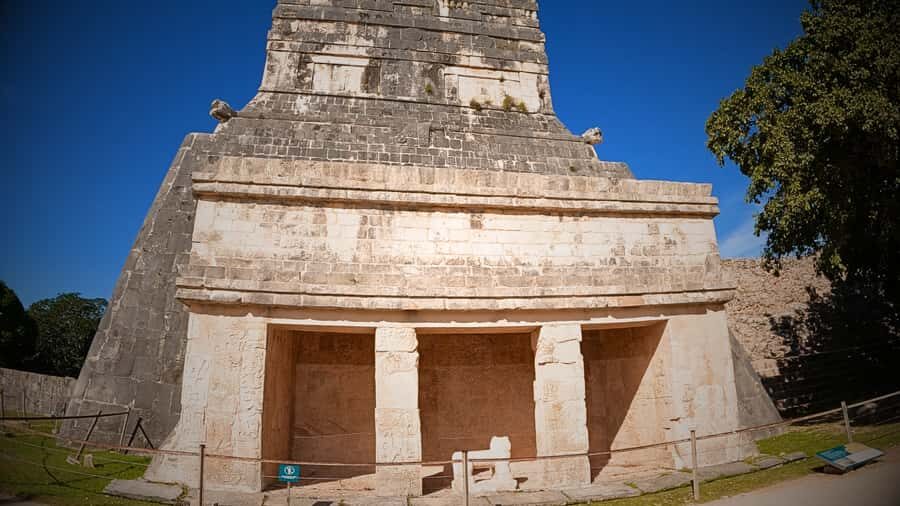 FROM VALLADOLID CHICHÉN ITZÁ + EK'BALAM + CENOTE (PRIVATE TRANSPORTATION) - Chichén Itzá in about two hours: what to prioritize