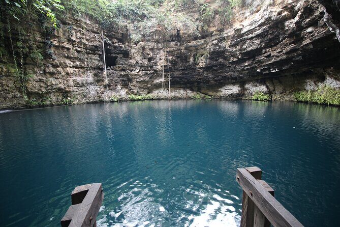 From Valladolid; Private transportation Chichén Itzá y 3 Cenotes - Private Transportation and Drivers: Less Stress, More Direction