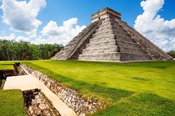 Full day Chichen Itza Tour with Valladolid and Cenote Experience - Lunch buffet included: good coverage, not a gourmet pause