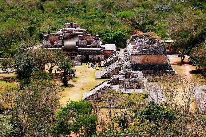 Full Day Guided Tour of Tulum and Coba, 4 places in 1 Day - Playa del Carmen in one hour: use it for the center, not the checklist