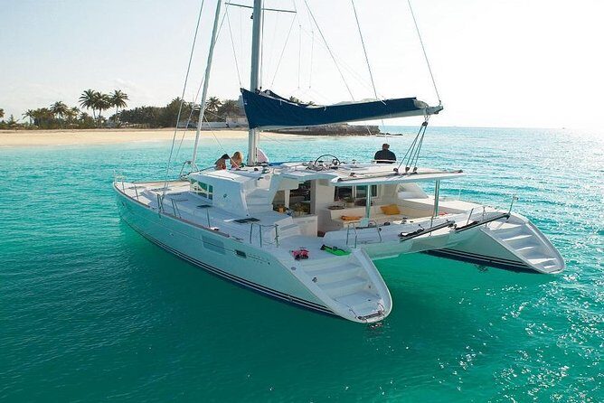 Full-day Isla Mujeres All-inclusive Cruise from Cancún - All-Inclusive Catamaran Energy: Classic vs Luxury Ride