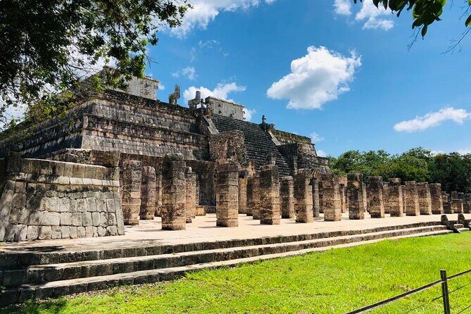 Full Day Tour Chichén Itzá Cenote Saamal Valladolid with buffet - A long day with a smart start: Cancun pickup and the route to ruins