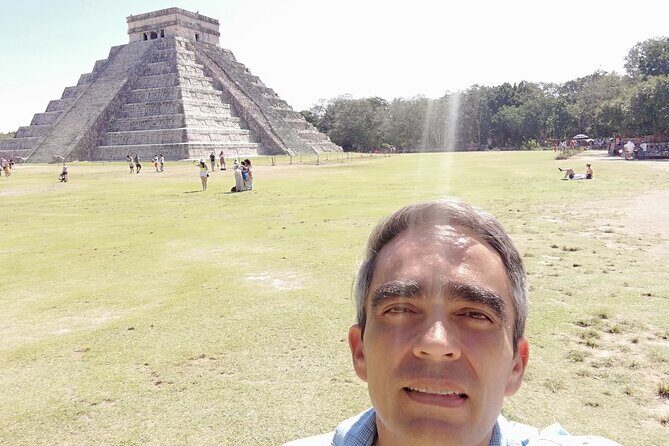 Full-Day Tour in New Seven Wonders of the World Itza and Yucatan - Lunch at Sac bé: budget for the Yucatecan buffet break