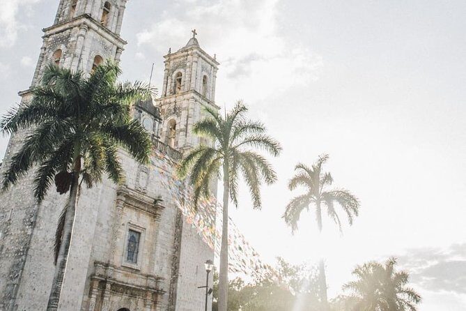 Full day tour to Chichén Itzá, Valladolid and Cenote, tour from Cancun - Food, tastings, and the open bar: included perks with a purpose
