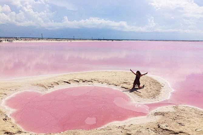 Full-Day Tour to Las Coloradas Pink Paradise in Yucatan and Rio Lagartos. - The Pink-Gold Maya Bath Mud: Real Exfoliation Fun