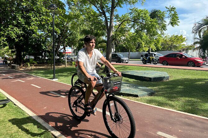 Guided Bike Tour - Explore Cancun Like a Local #1 Tour 1.5hr - Puerto Cancún: the marina ride that feels made for bikes