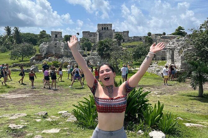 Guided tour to Tulum & Cobá ruins + Cenote + Buffet + PDC - Buffet lunch: real food break, not just a token meal