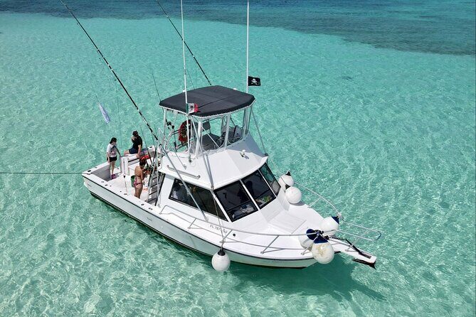 Half Day Private Fishing Charter in Cozumel - A private 4-hour charter in Cozumel: what you really get