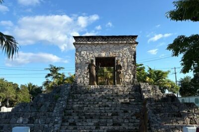 History walking - Foodie Cozumel tour - Casa Jalisco Tequila Museum: organic tasting plus a real break