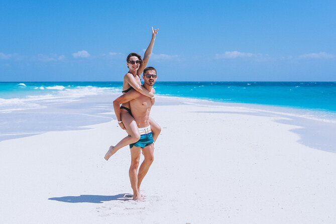 Holbox island: Boat tour & golf cart ride, Lunch and open bar - Chiquilá pier stop: the workhorse behind Holbox