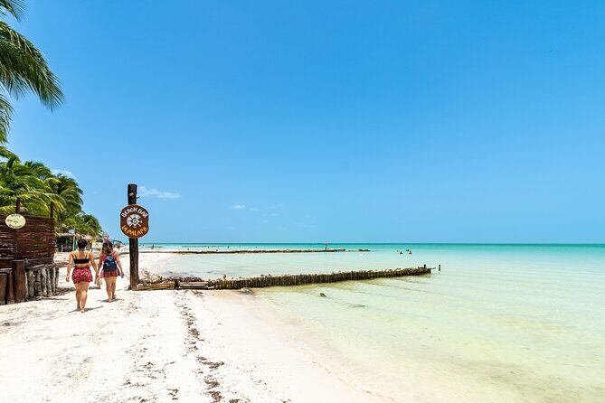 Holbox Island Tour in Mexico with Lunch - Lunch and bottled water: where the value shows up