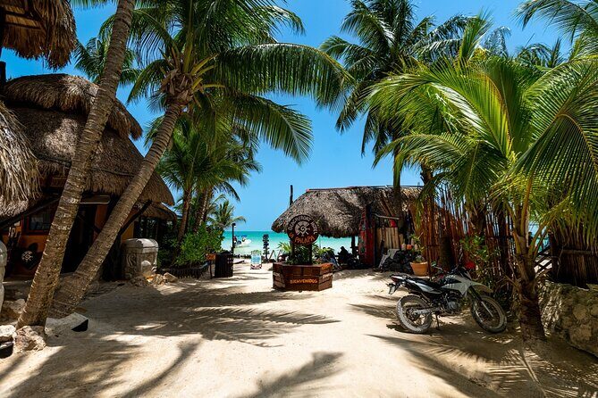 Holbox Island Tour with Pasion Island and Punta Mosquito - Stop 1: Isla de la Pasión (45 minutes) and Why It’s Worth the Short Time