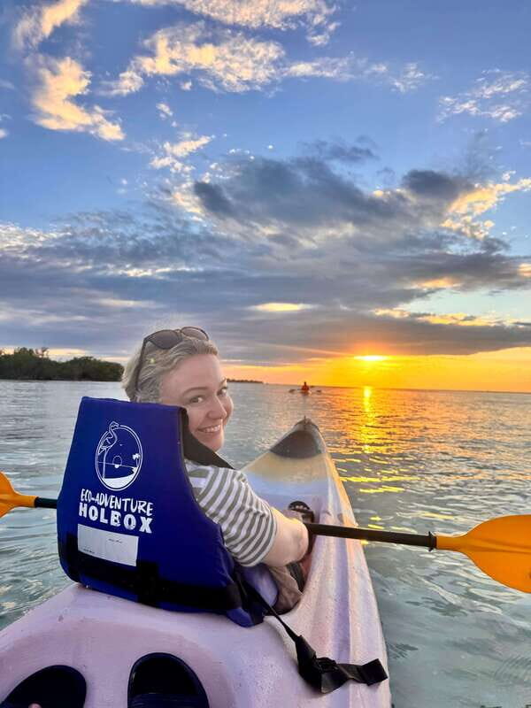 Holbox: Mangrove Sunset Kayak Tour - From pickup to launch: the 3.5-hour timing that keeps it relaxed