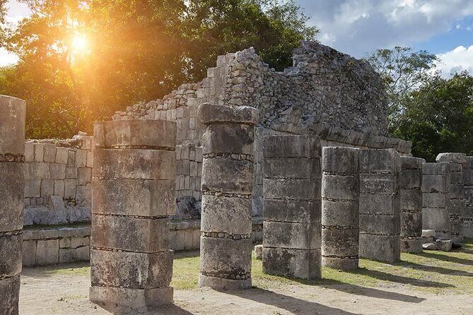 Iconic Chichen Itza Experience! Classic Tour from Tulum City - 8:30 AM From Super Akí Tulum: Meeting Point Reality (No Hotel Pickup)