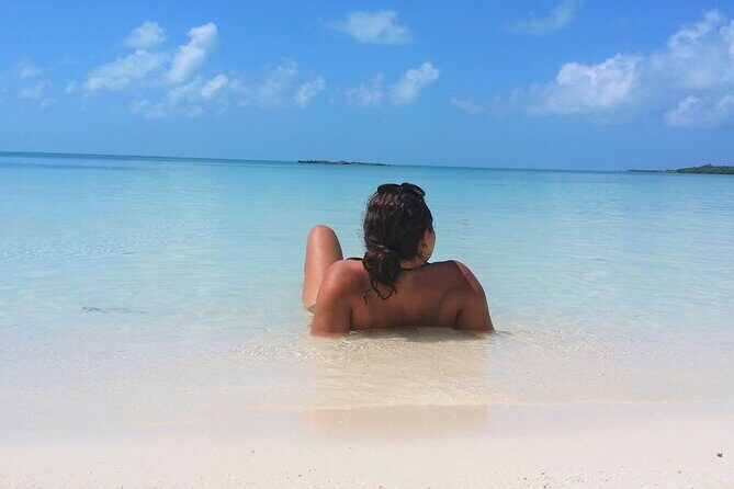 Isla Contoy and Isla Mujeres Tour with Snorkeling from Cancun - The boat start at Punta Sam: breakfast and a fast exit