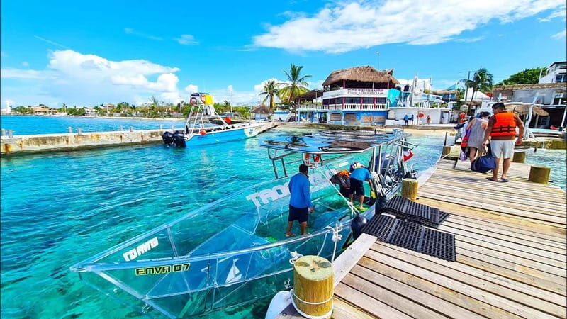 Isla Mujeres: 100% Transparent boat ride - Onboard setup: what stays included, what stays off-limits