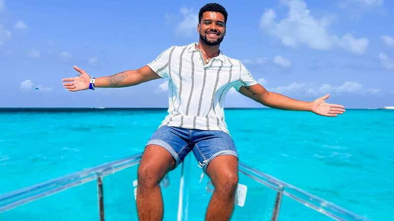 Isla Mujeres: 100% Transparent boat ride - Marina Bartolomé: how the timing and safety briefing really shape the trip