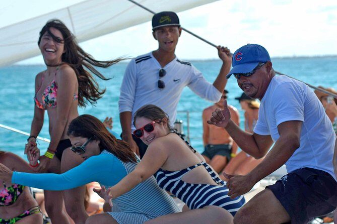 Isla Mujeres All Inclusive Sailboat Experience - Isla Mujeres free time: where you should spend it