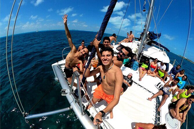 Isla Mujeres Catamaran + Snorkel + Open Bar on board + Buffet - The catamaran day that mixes cruising, swimming, and island time