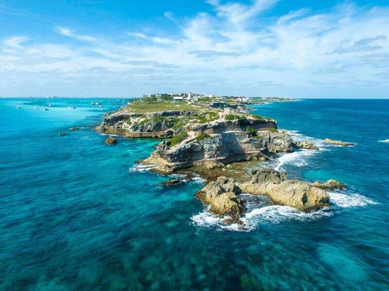 Isla Mujeres Catamaran Tour: Snorkel & Beach Adventure - Spinnaker flight and the tequila party: the fun parts (with conditions)