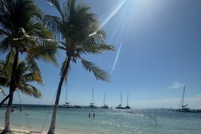 Isla Mujeres Plus Tour with Snorkeling Buffet and Open Bar - Playa Norte Beach Club: Buffet Lunch, Drinks, and Real Beach Time