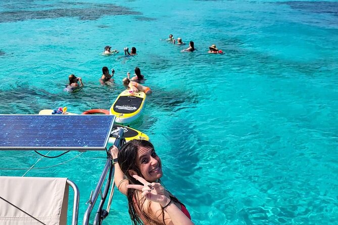 Isla Mujeres Private Catamaran, Cruising, Snorkeling having Fun!! - A 5-hour private catamaran day that feels like your schedule