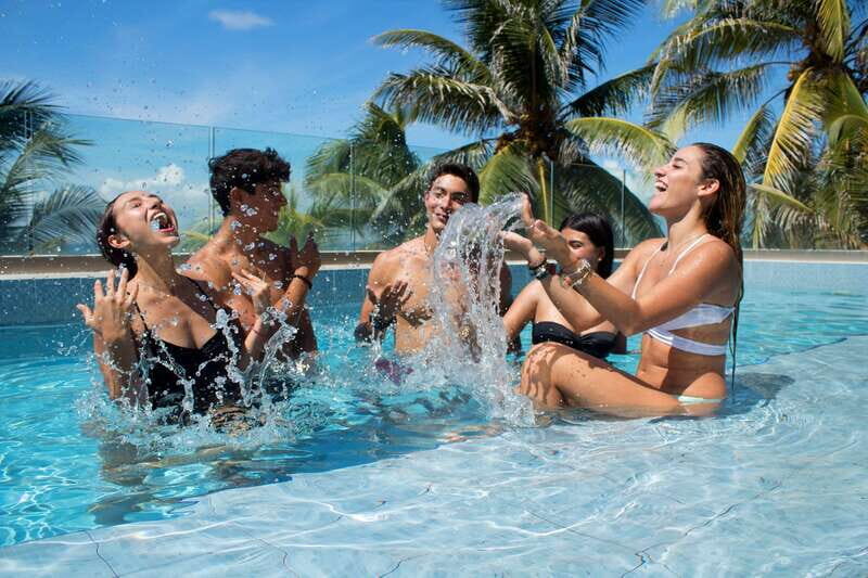 Isla Mujeres: Royal Garrafon VIP and Punta Sur admission - Key points at a glance