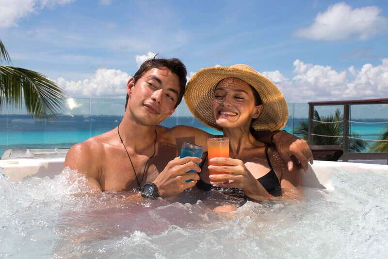 Isla Mujeres: Royal Garrafon VIP and Punta Sur admission - VIP lounge perks: infinity pool, lockers, and downtime that feels real