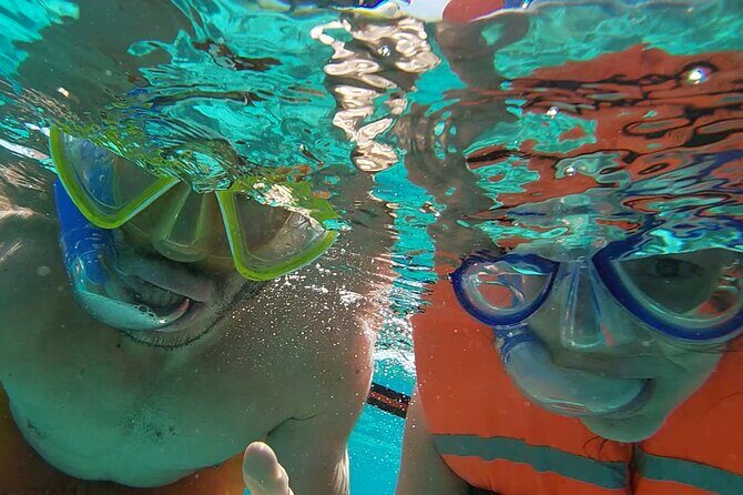 Isla Mujeres: Snorkeling Adventure at the Underwater Museum - Lunch and Playa Norte time: eating well without slowing the day