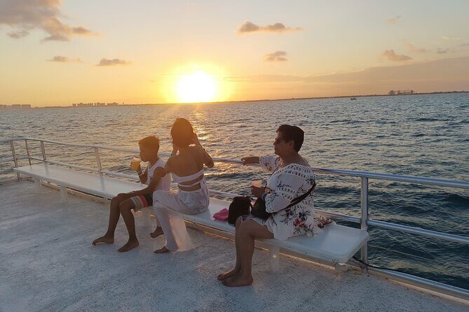 Isla Mujeres Tour with Open Bar Food and Snorkeling - Why This Trip Works: Party Energy With a Proper Island Day
