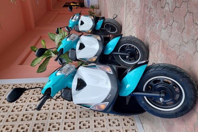 Italika D125 Private Scooter Rental in Tulum - The scooter day plan (and what you really do with it)