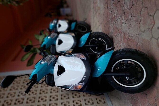 Italika D125 Private Scooter Rental in Tulum - Flat tires and damage support: where the service is strongest