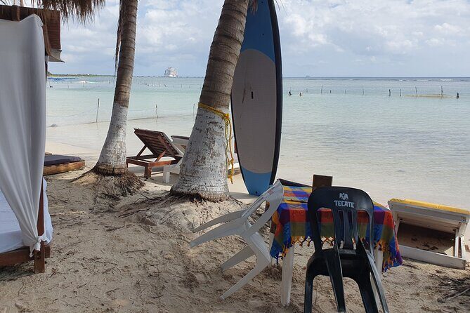 Jame's at the Blue reef all inclusive Beach break+relaxing masage - Equipment time: lounge chairs, paddle boards, and kayaks