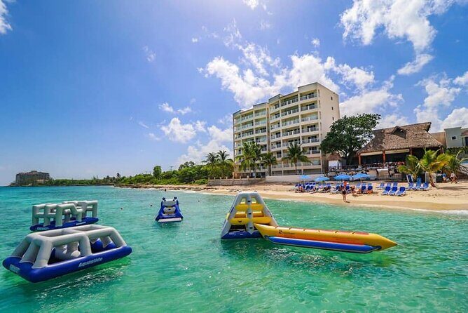 Jeep Tour of Cozumel with Lunch and Beach Club - Lunch, drinks, and the value of $80.99