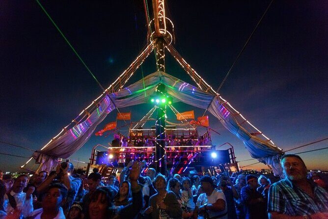 Jolly Roger Pirate Show and Dinner Cruise with Open Bar - Onboard fun: Games, contests, singing, and dancing